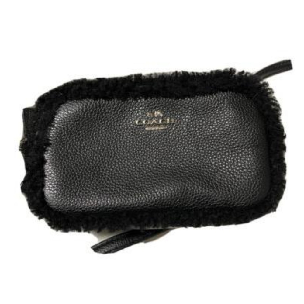 Flash Sale!!! Authentic Coach Pebble Leather Shearling Crossbody Bag